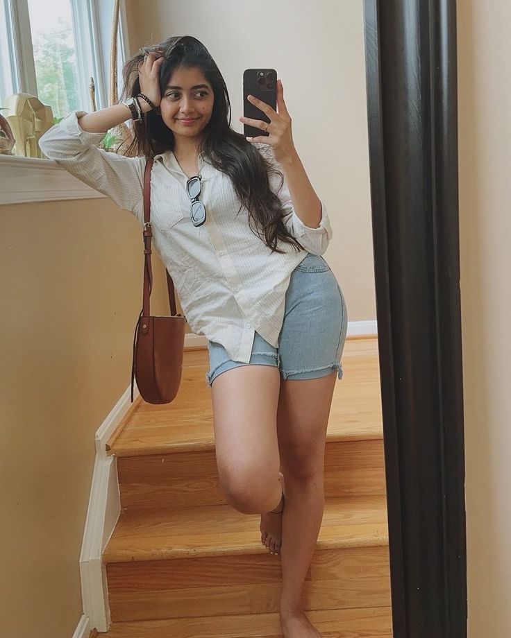 Tanvi Kapoor — photo 6