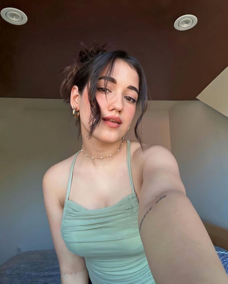 Ishita Sinha — photo 5