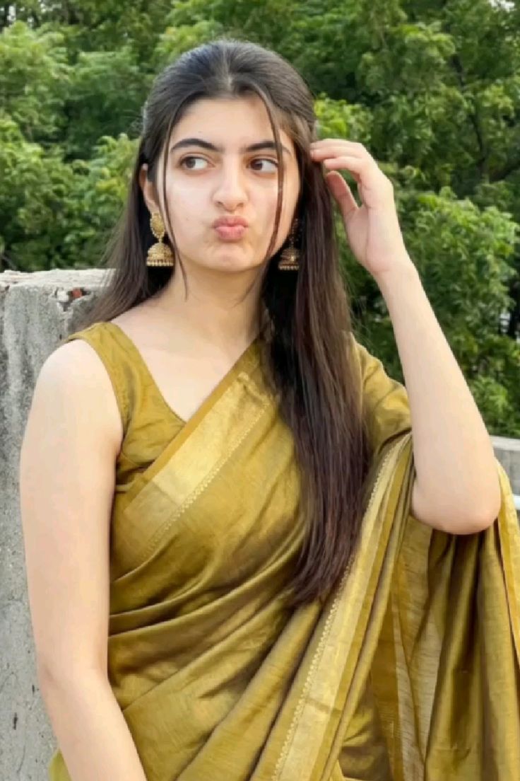 Kavya Nair — Mumbai escort